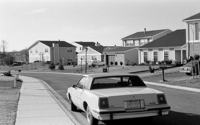 Looking down Commonwealth Dr. in the days before it became one way